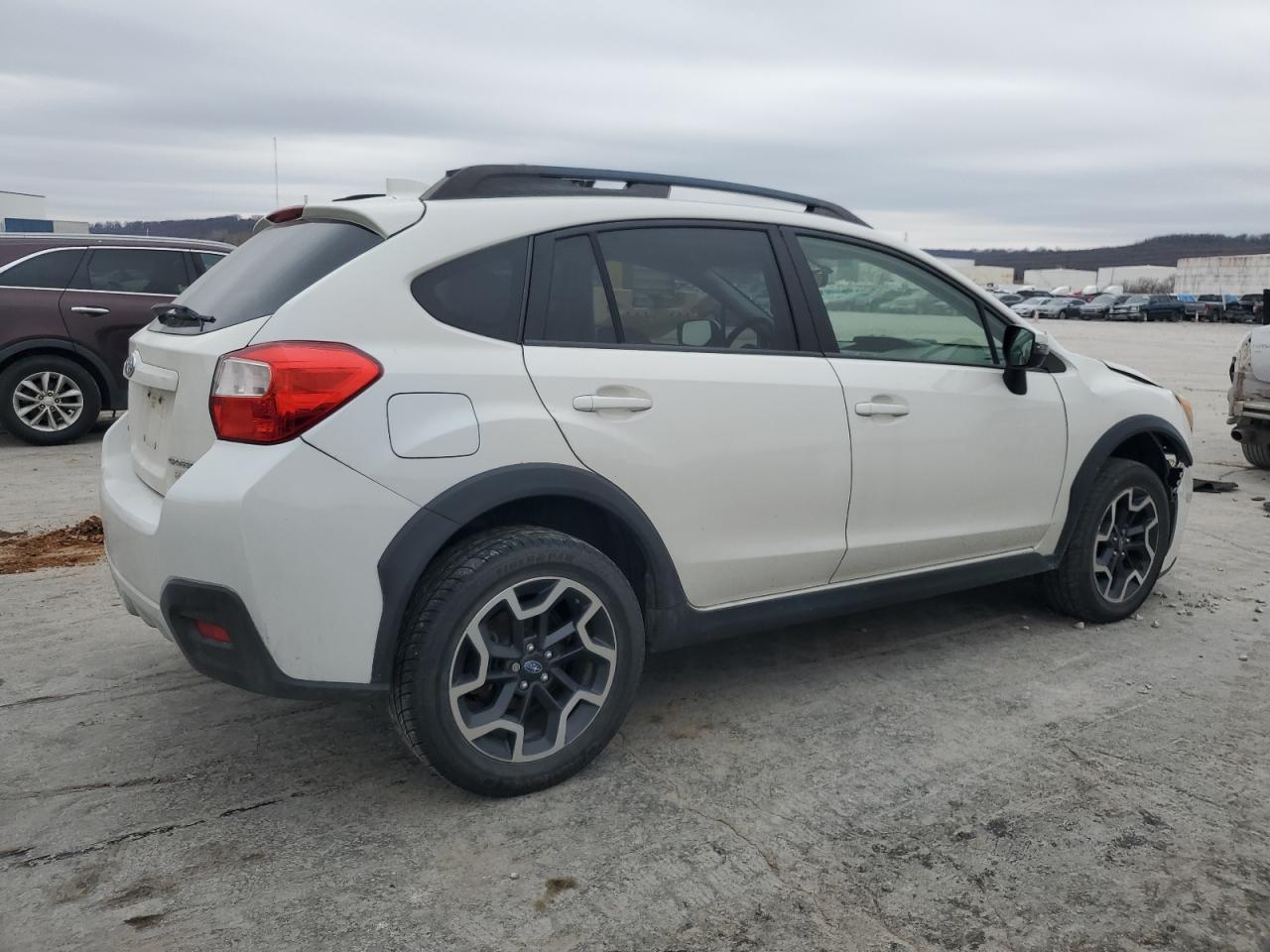 Lot #3037341757 2017 SUBARU CROSSTREK