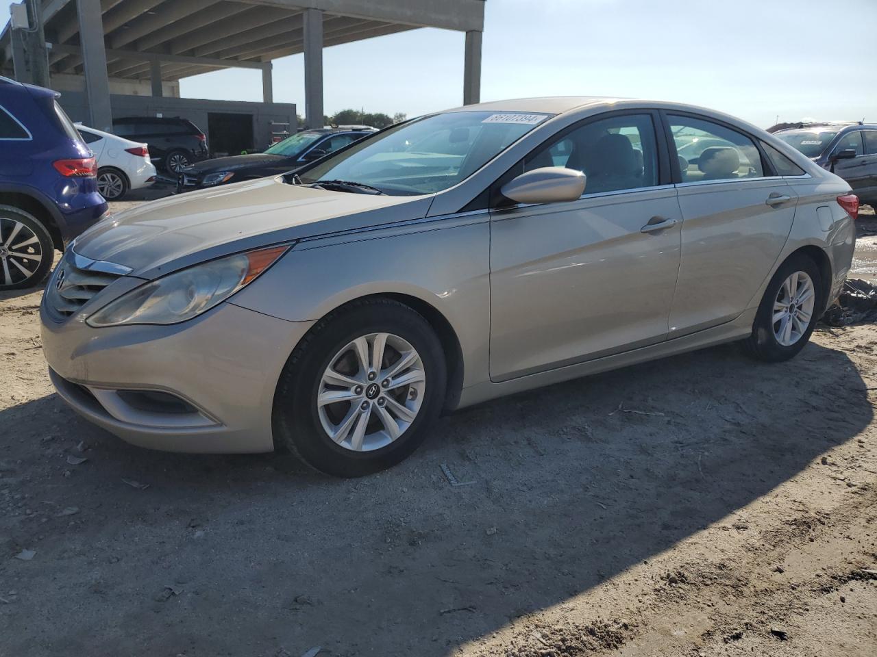 Lot #3051356649 2011 HYUNDAI SONATA GLS