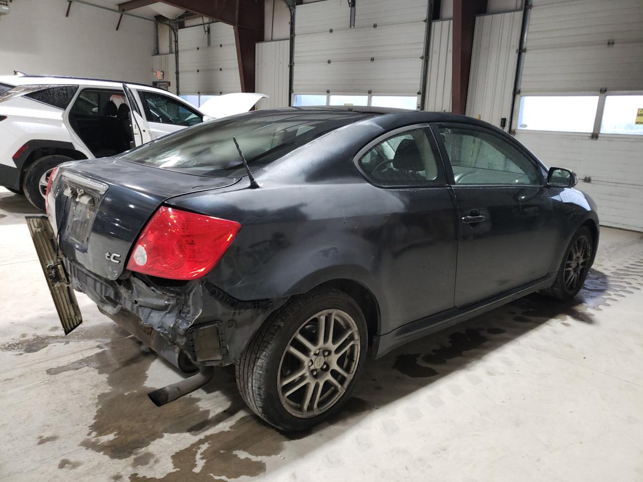 Lot #3033327889 2005 TOYOTA SCION TC