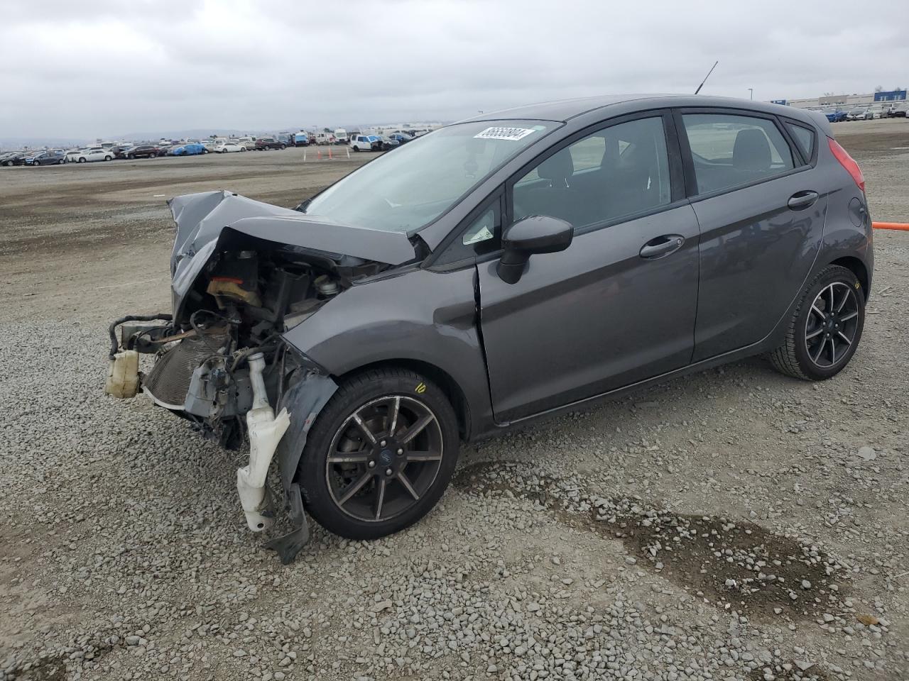  Salvage Ford Fiesta