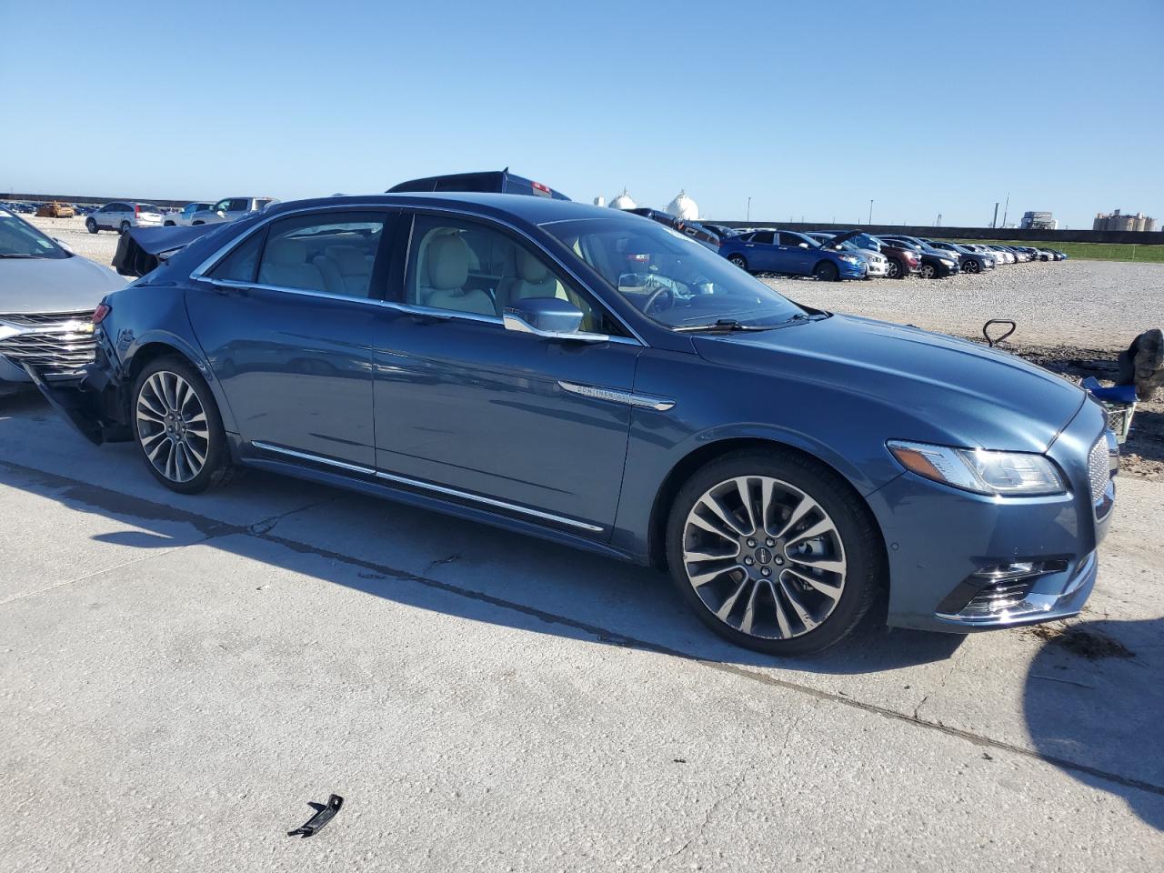 Lot #3049547692 2018 LINCOLN CONTINENTA