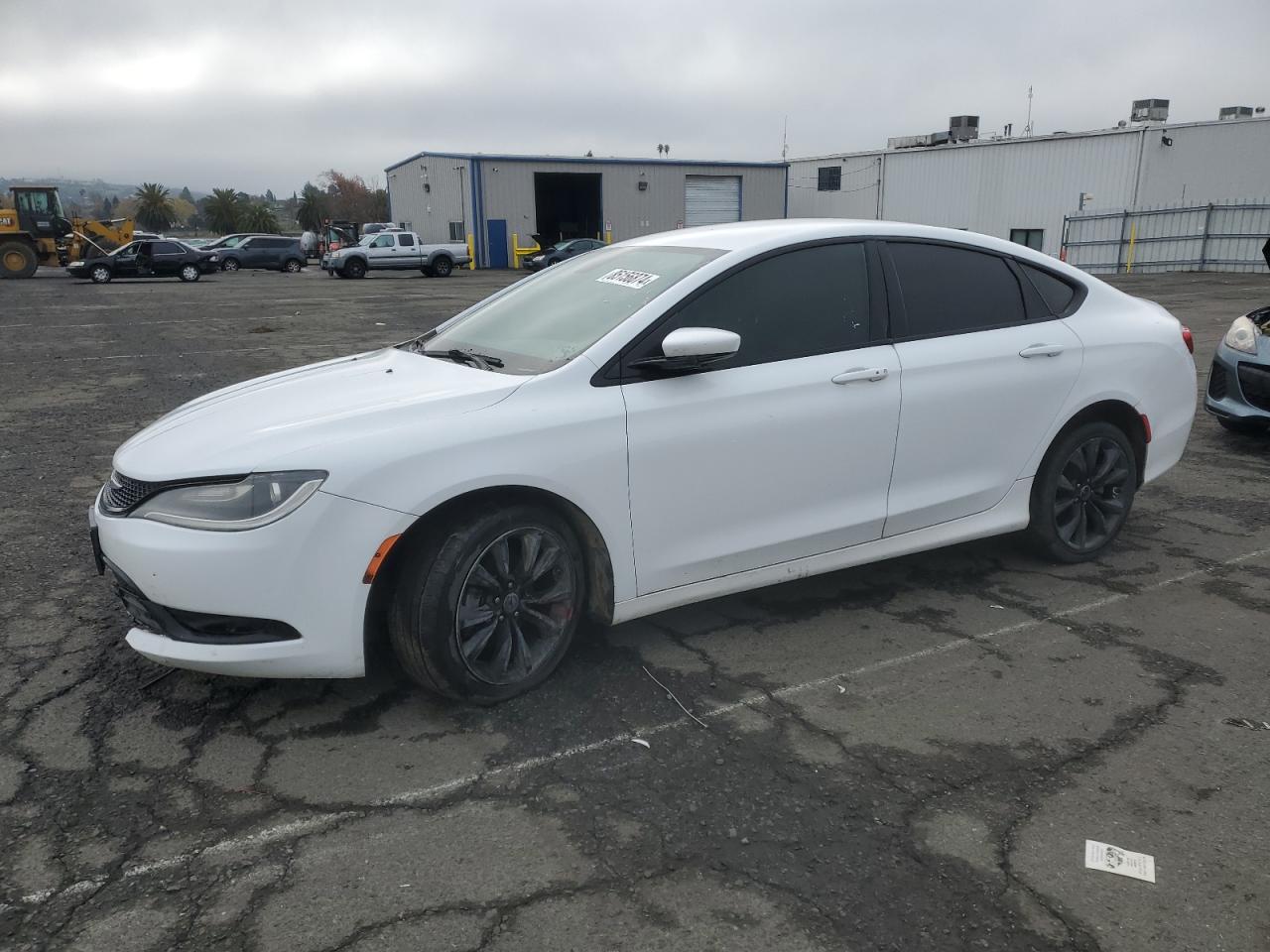 Lot #3033210811 2015 CHRYSLER 200 S