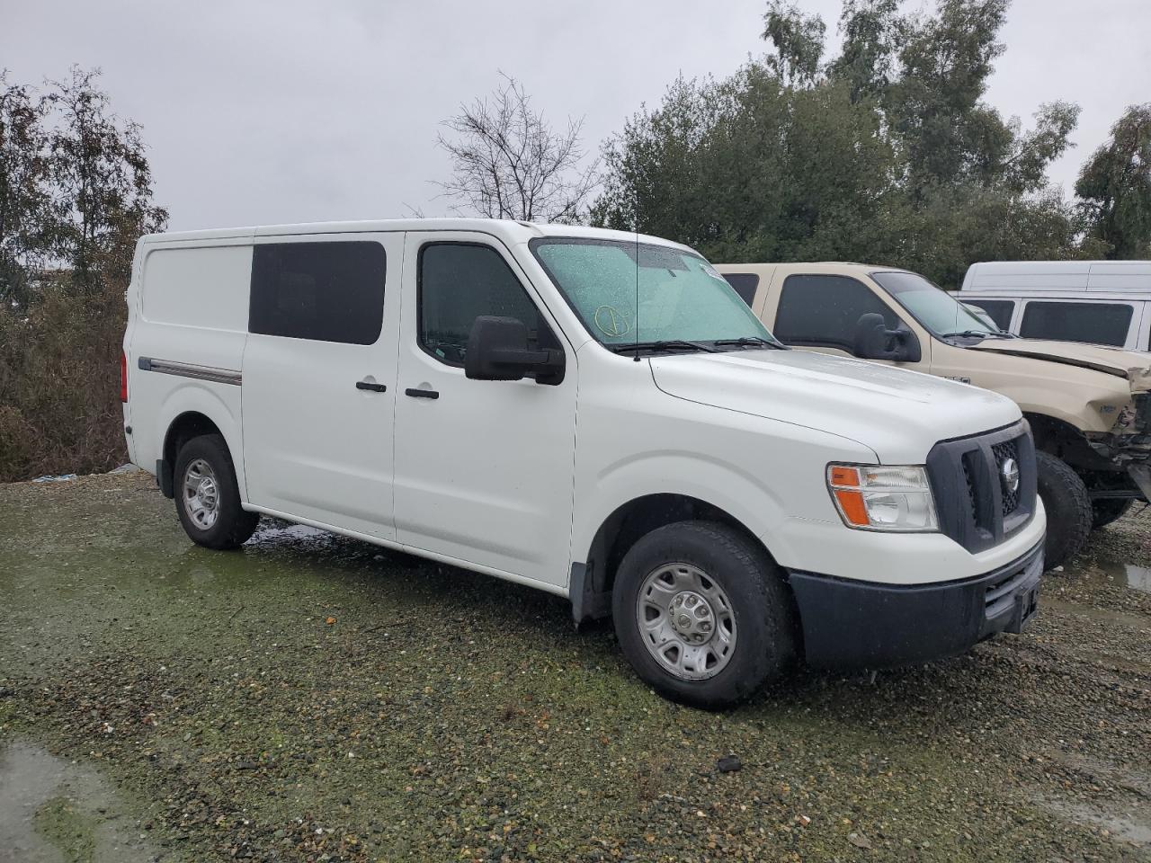 Lot #3026055968 2013 NISSAN NV 2500