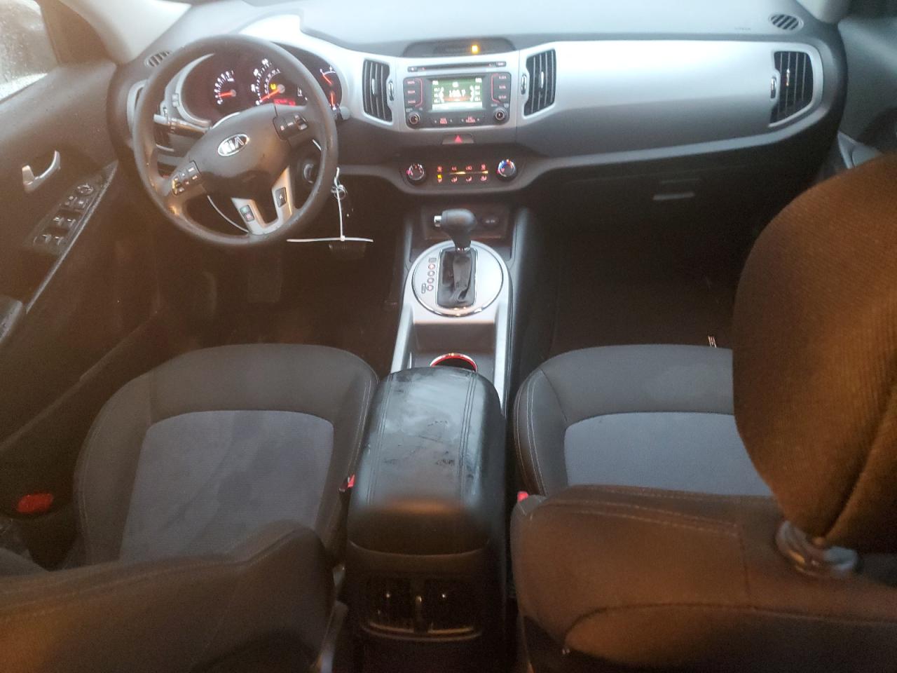 KIA SPORTAGE LX