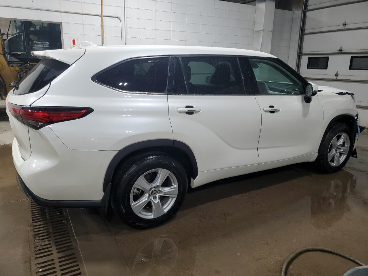 Lot #3055325349 2021 TOYOTA HIGHLANDER