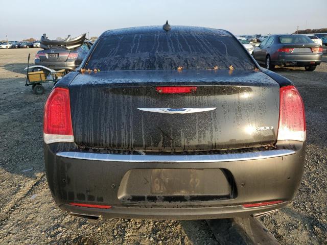 VIN 2C3CCAEG7JH324435 2018 CHRYSLER 300 no.6