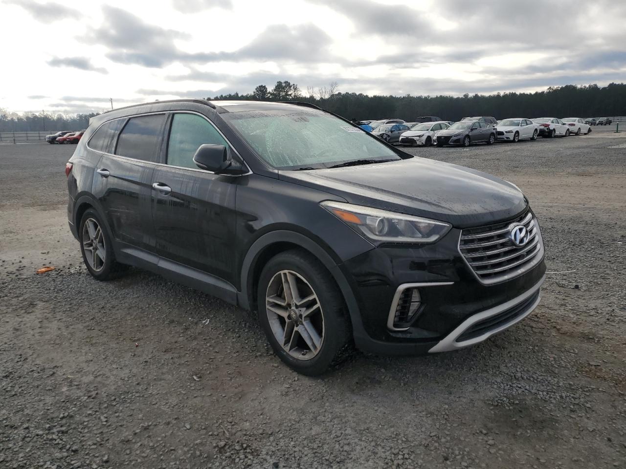 Lot #3041900857 2017 HYUNDAI SANTA FE S