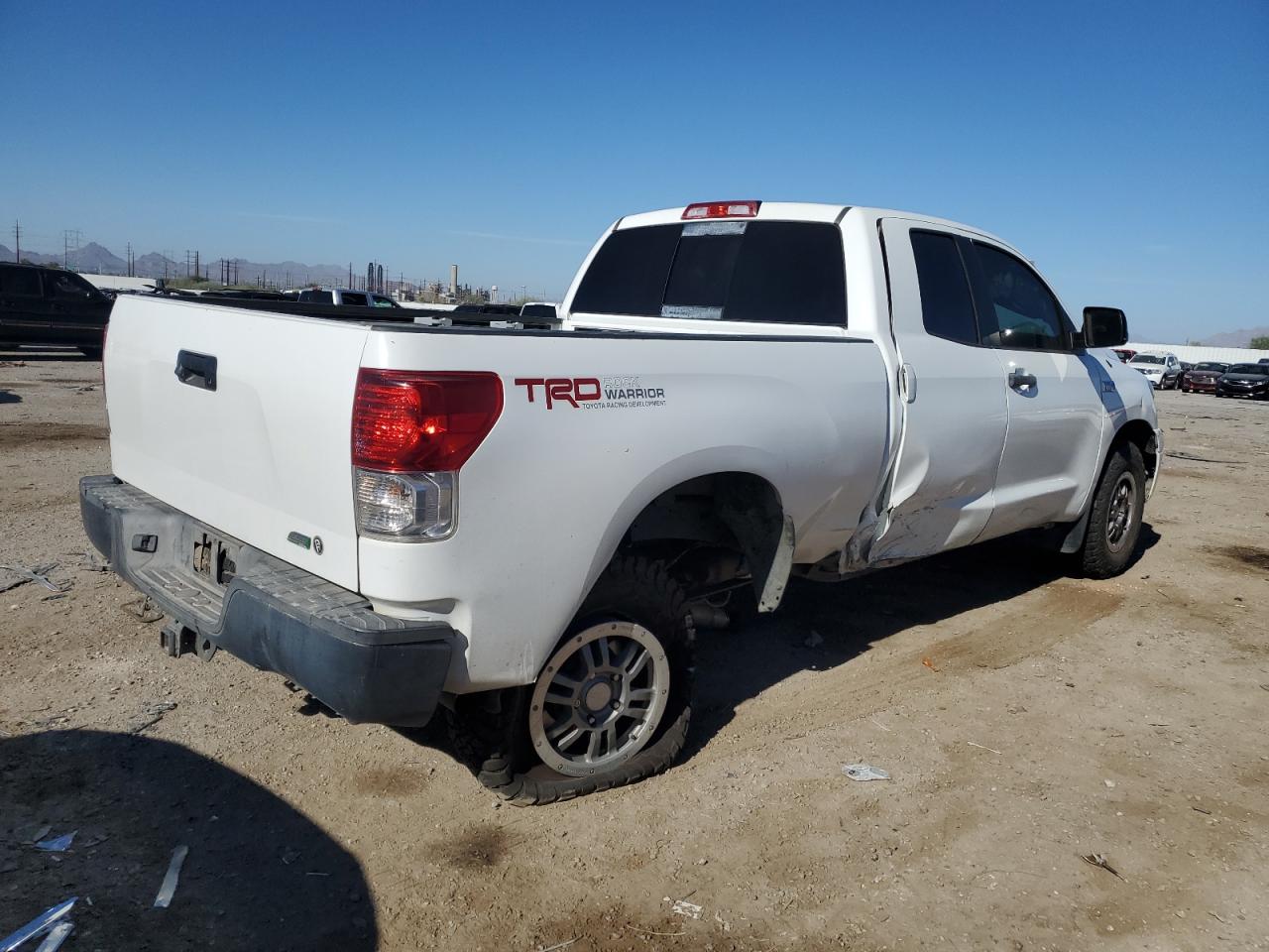 Lot #3033079998 2013 TOYOTA TUNDRA DOU