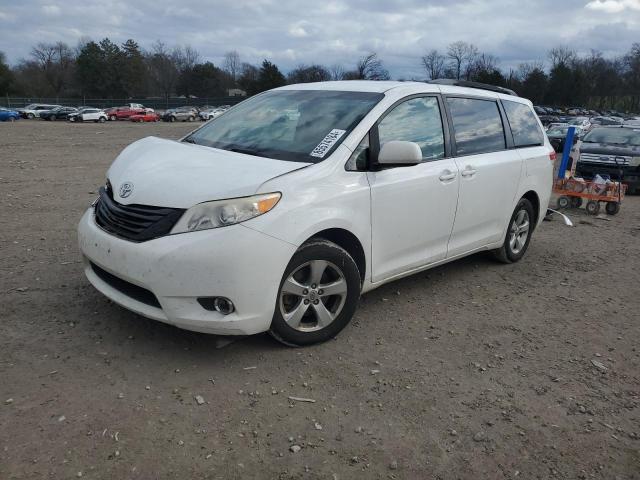 TOYOTA SIENNA LE 2013 white  gas 5TDKK3DC1DS324411 photo #1