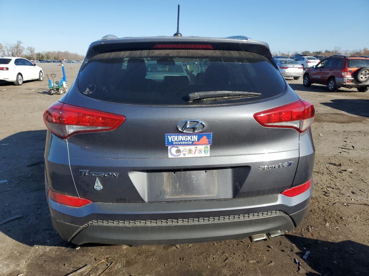 Lot #3034411095 2016 HYUNDAI TUCSON LIM