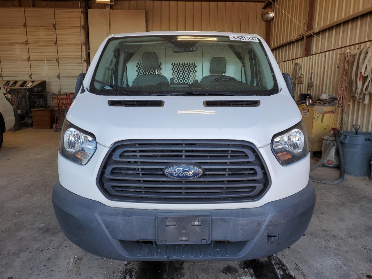 Lot #3029624087 2018 FORD TRANSIT T-