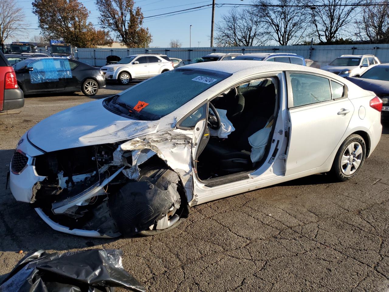  Salvage Kia Forte