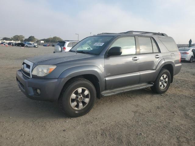 TOYOTA 4RUNNER SR 2006 gray  gas JTEZU14RX60067641 photo #1