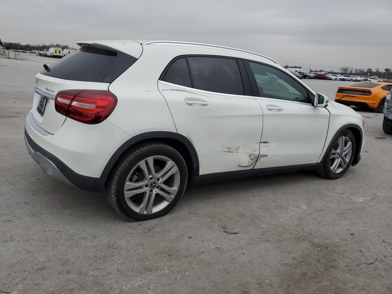 Lot #3041803409 2018 MERCEDES-BENZ GLA 250 4M