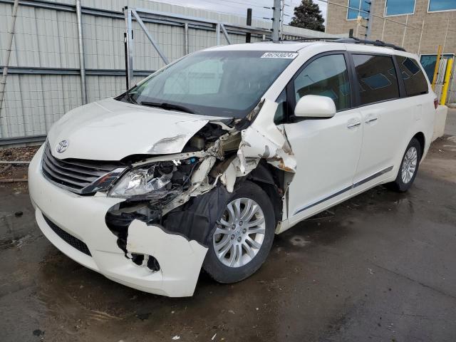 2016 TOYOTA SIENNA XLE - 5TDYK3DC8GS703100