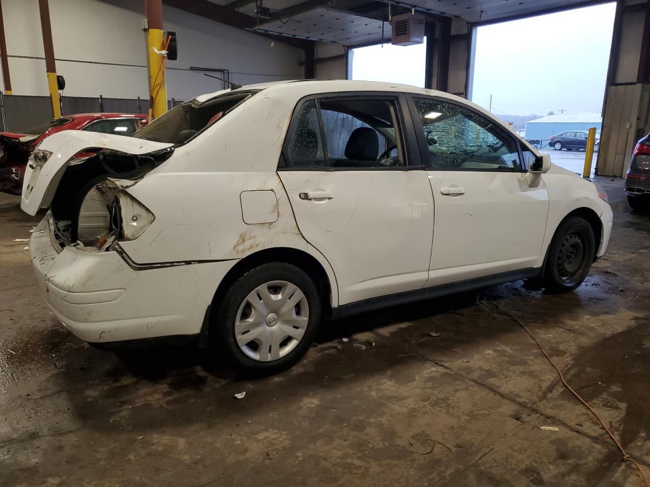 Lot #3033237833 2010 NISSAN VERSA S