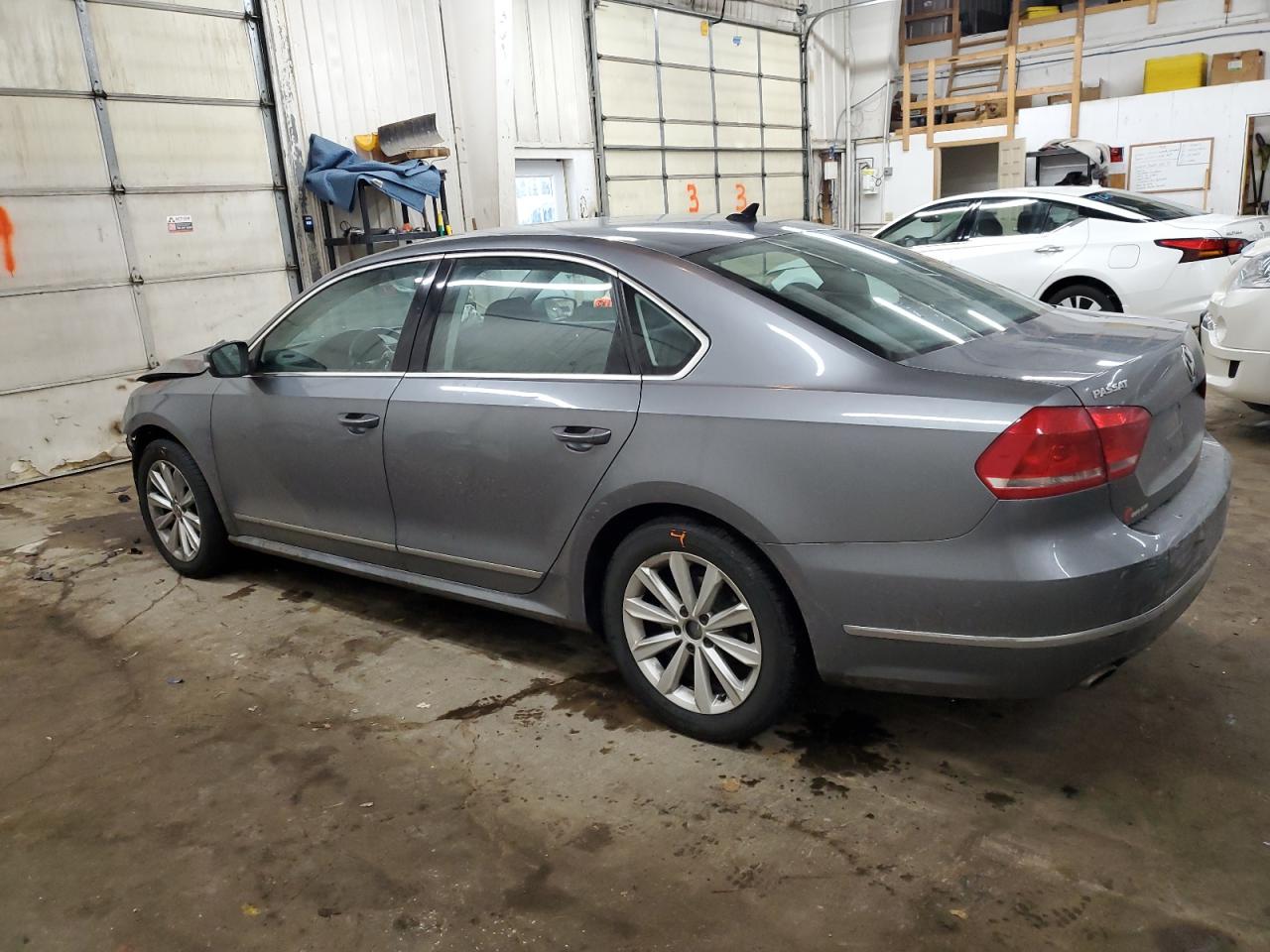 Lot #3050359887 2013 VOLKSWAGEN PASSAT SEL