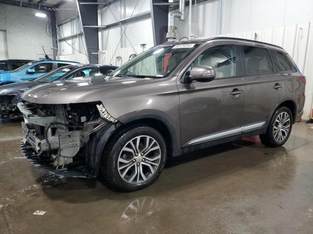 MITSUBISHI OUTLANDER SE