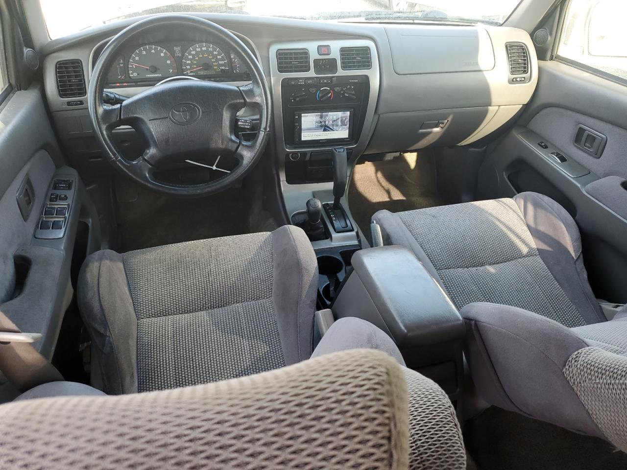 Lot #3048790769 2002 TOYOTA 4RUNNER SR