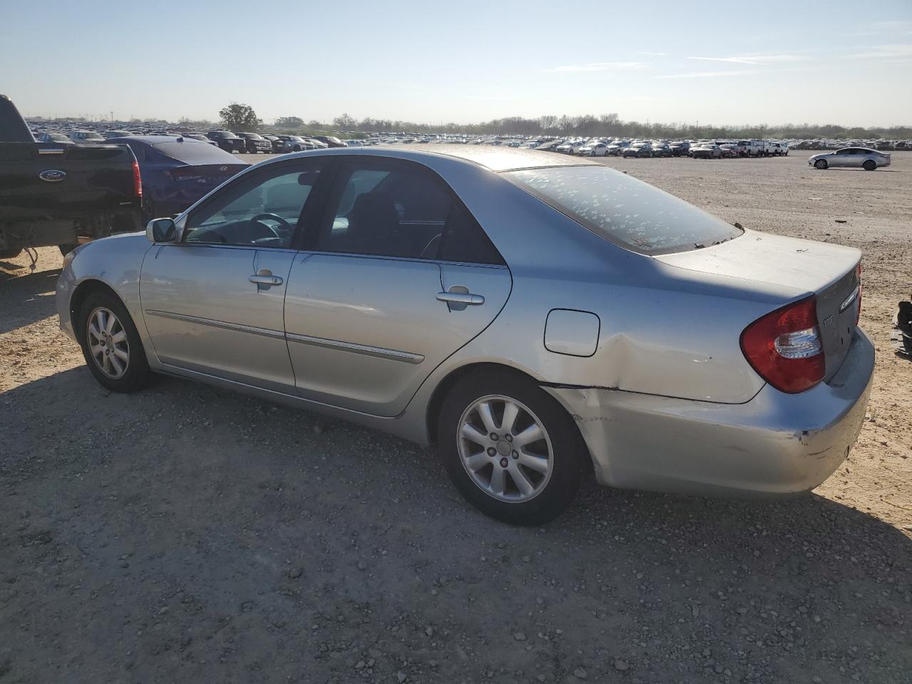 Lot #3030686124 2002 TOYOTA CAMRY LE