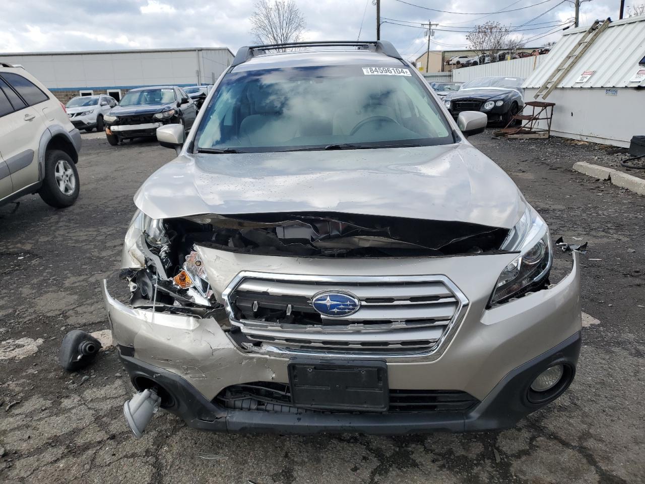 Lot #3030408483 2015 SUBARU OUTBACK 2.