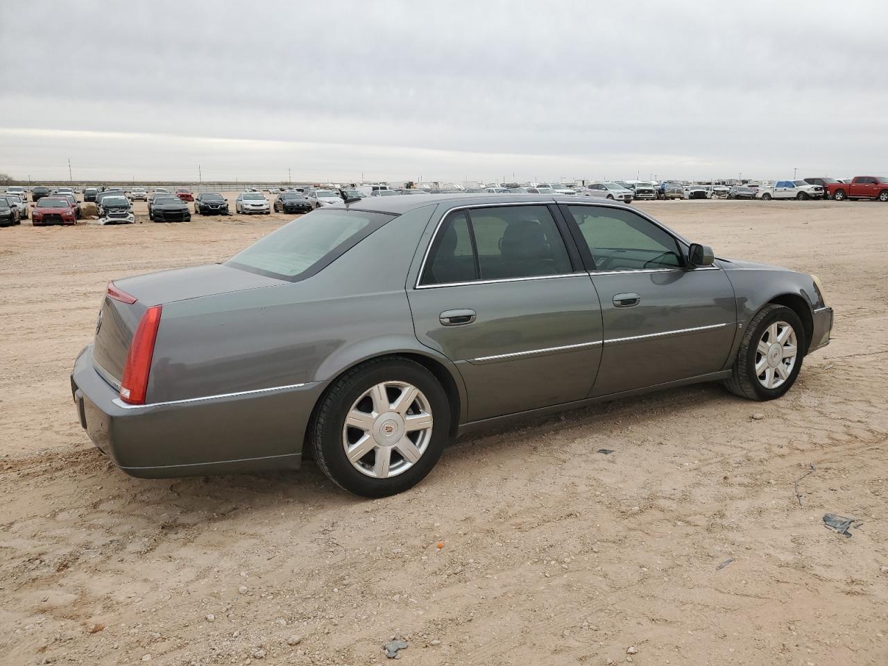 Lot #3050630084 2008 CADILLAC DTS