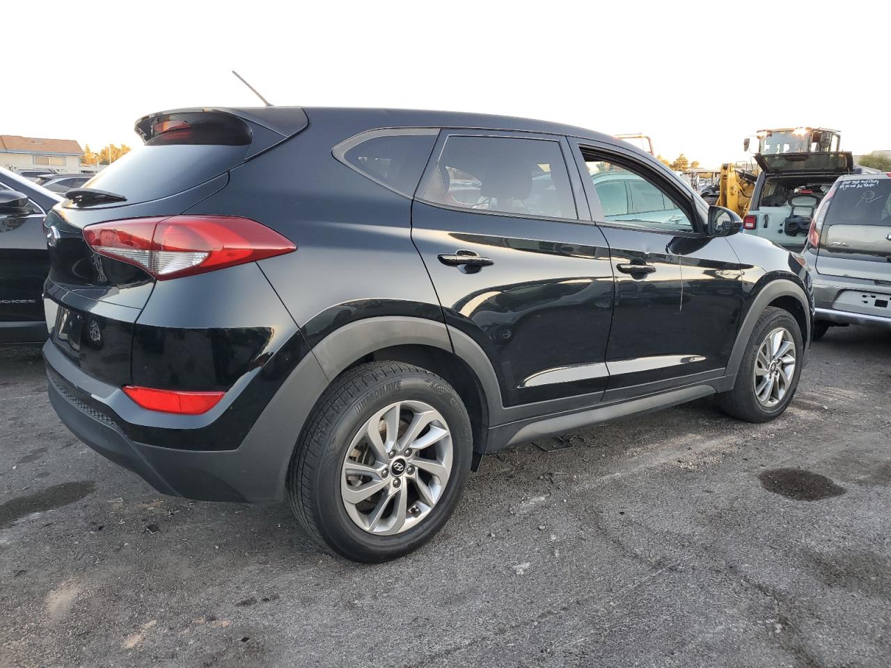 Lot #3028591939 2018 HYUNDAI TUCSON SE