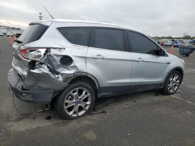 VIN 1FMCU9H90DUD46701 2013 FORD ESCAPE no.3