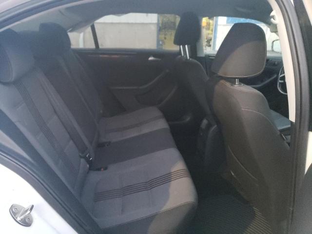 2017 VOLKSWAGEN JETTA SE - 3VWDB7AJ6HM241398