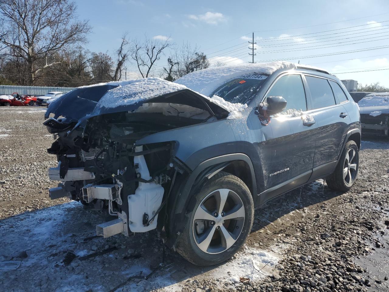  Salvage Jeep Grand Cherokee