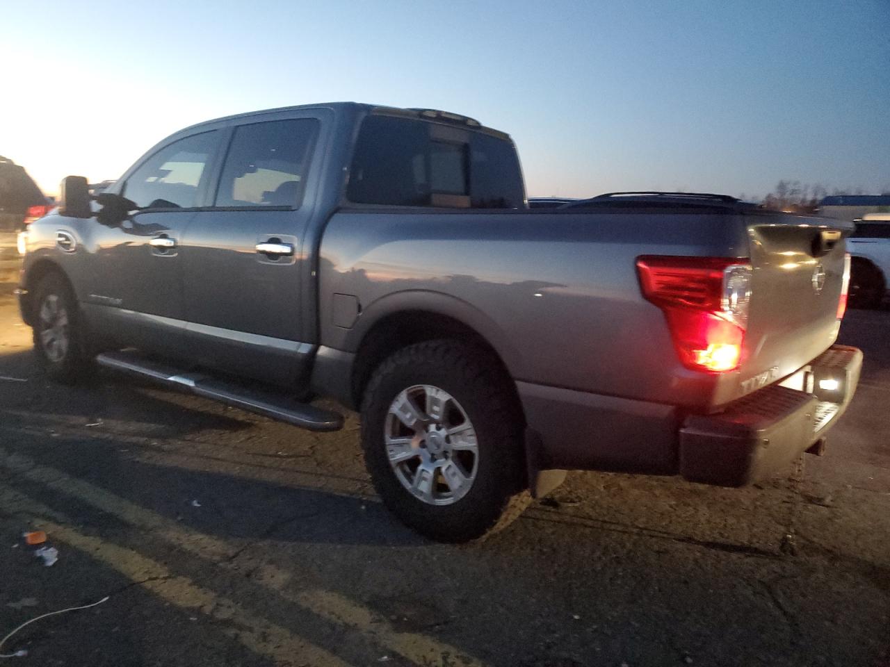 Lot #3033237858 2017 NISSAN TITAN SV