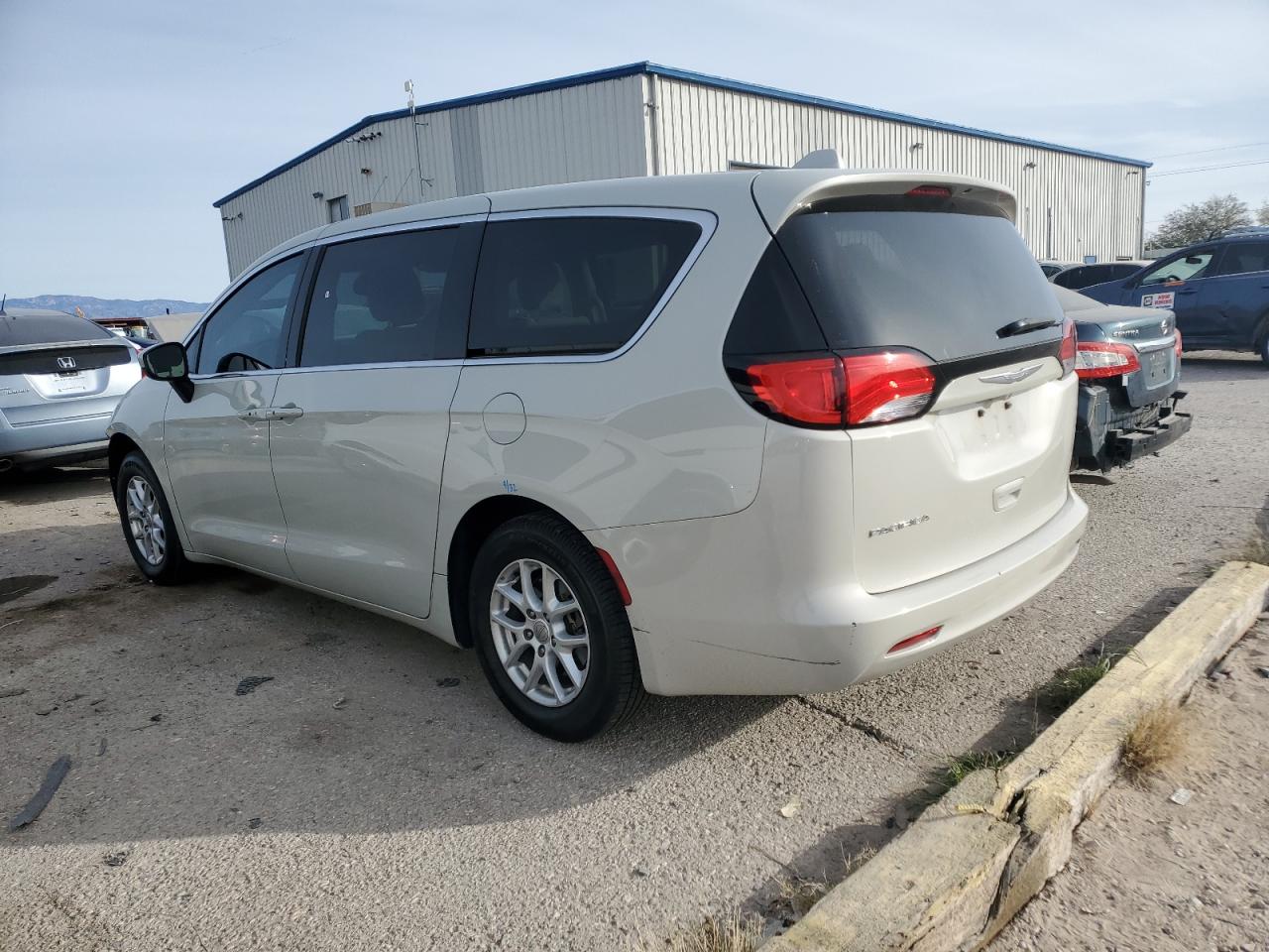 Lot #3027076806 2017 CHRYSLER PACIFICA T