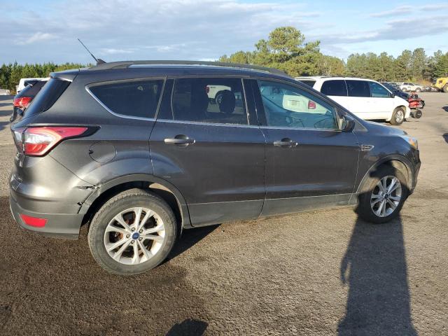 VIN 1FMCU0GD1JUD33873 2018 FORD ESCAPE no.3