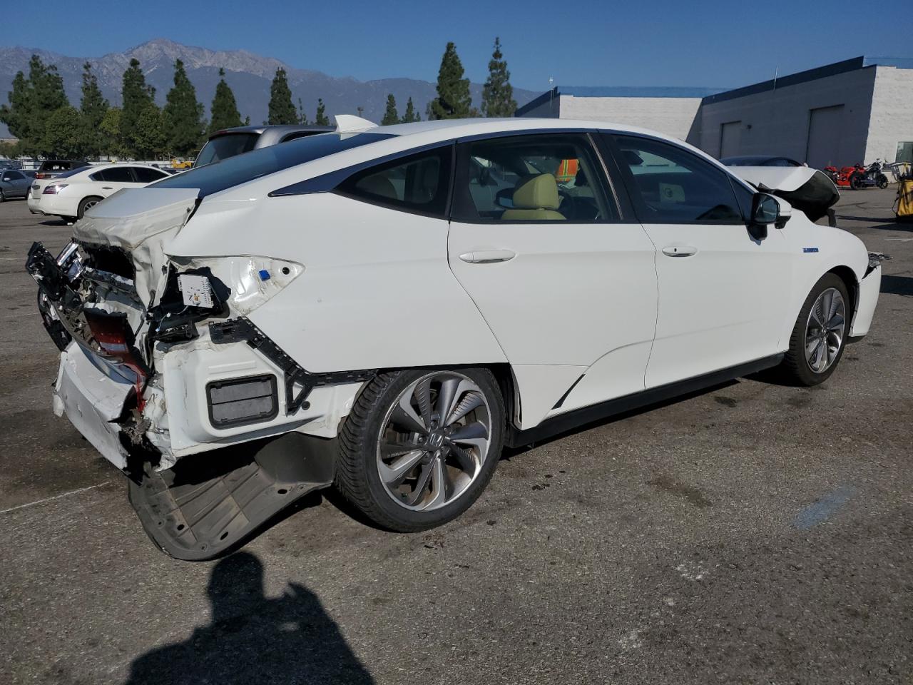 Lot #3042049208 2019 HONDA CLARITY