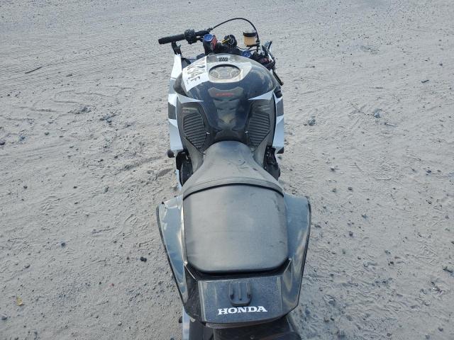 2016 HONDA CBR600 RR JH2PC40J9GK200273