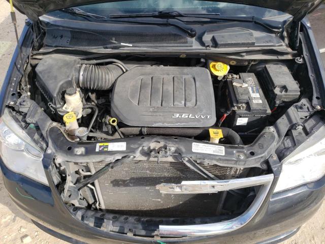 2016 CHRYSLER TOWN & COU - 2C4RC1CG6GR191663