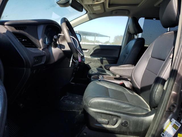 2019 TOYOTA SIENNA SE 5TDXZ3DC8KS993211