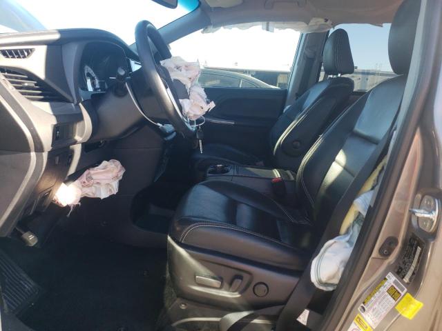 2017 TOYOTA SIENNA SE 5TDXZ3DC6HS884982
