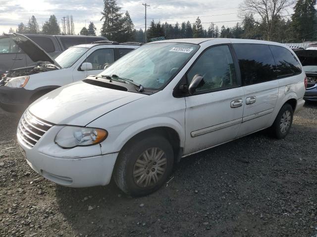 2005 CHRYSLER TOWN & COU #3026189313