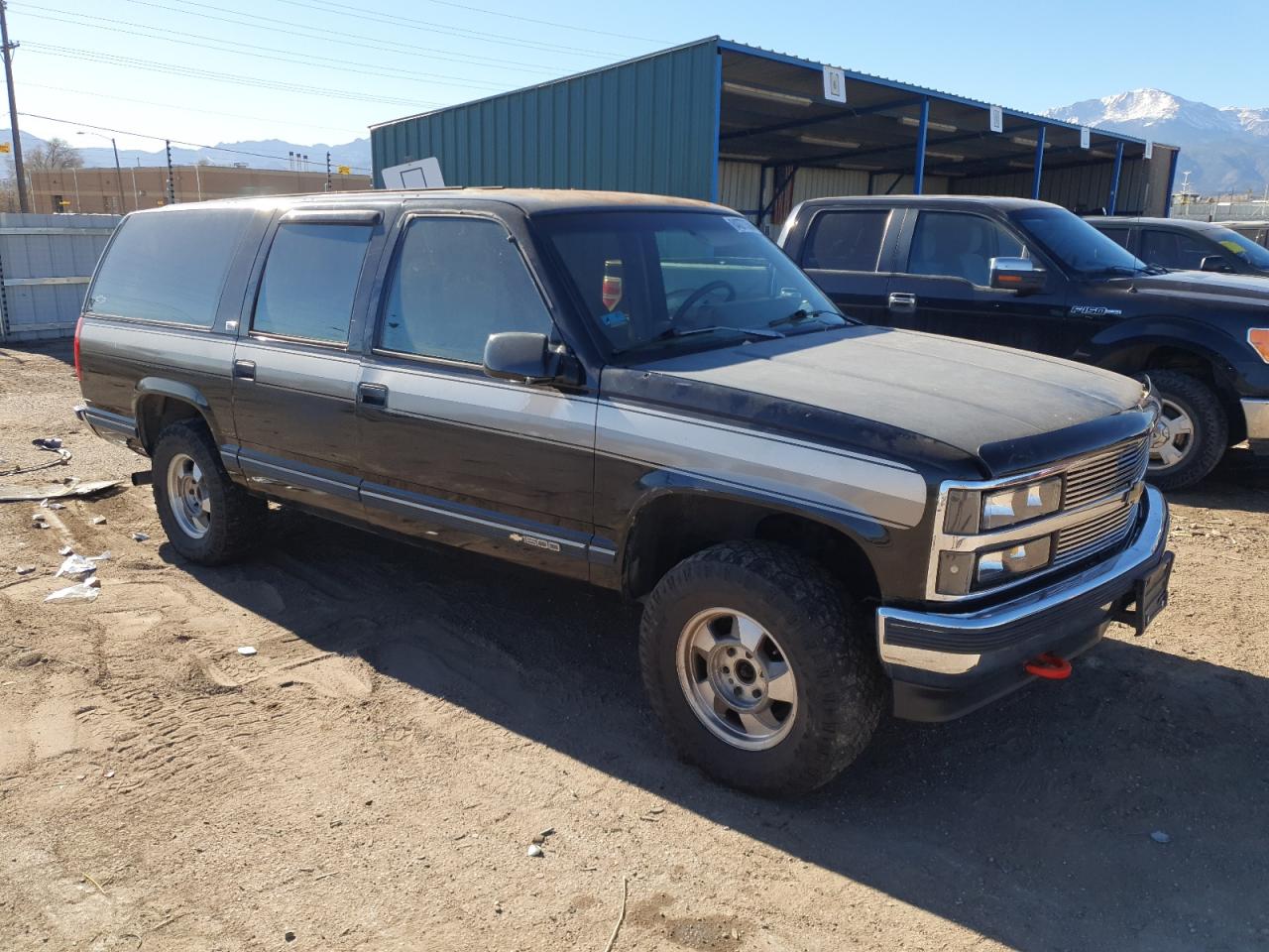 Lot #3024912424 1993 CHEVROLET SUBURBAN K