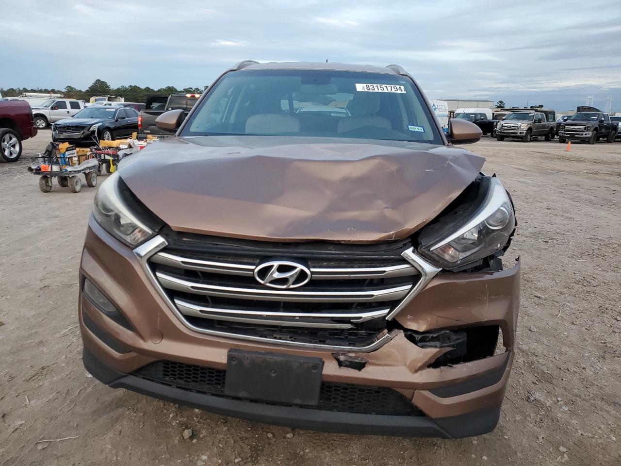 Lot #3037333769 2017 HYUNDAI TUCSON LIM