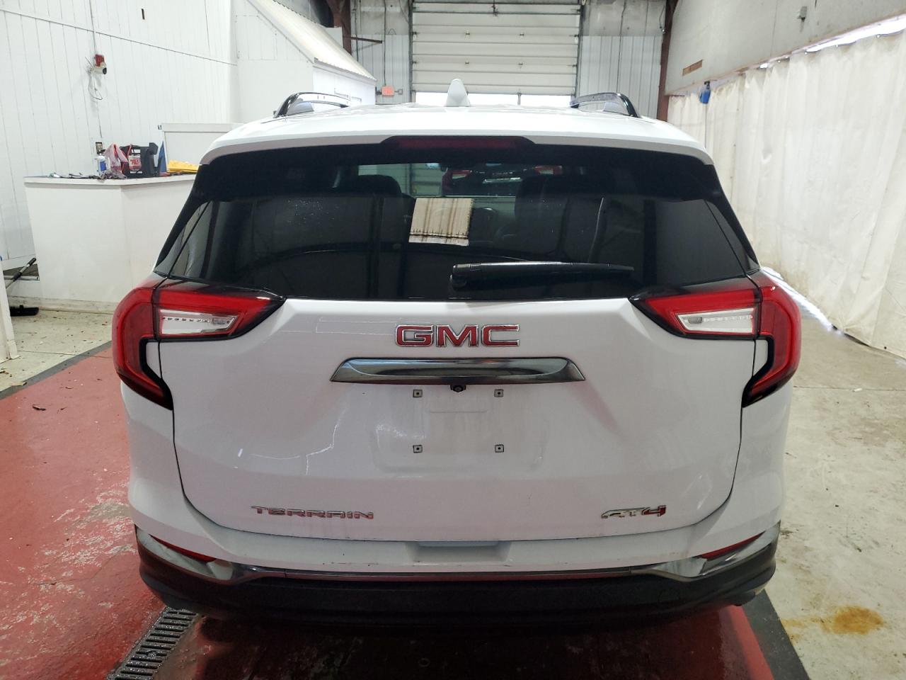 Lot #3040863197 2023 GMC TERRAIN AT