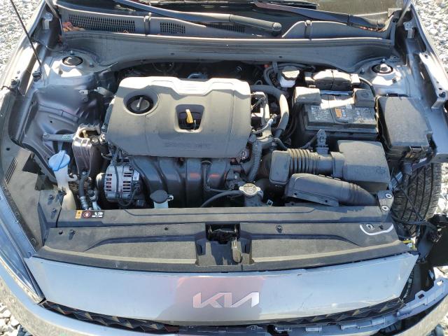 VIN 3KPF24AD2RE726685 2024 KIA FORTE no.11