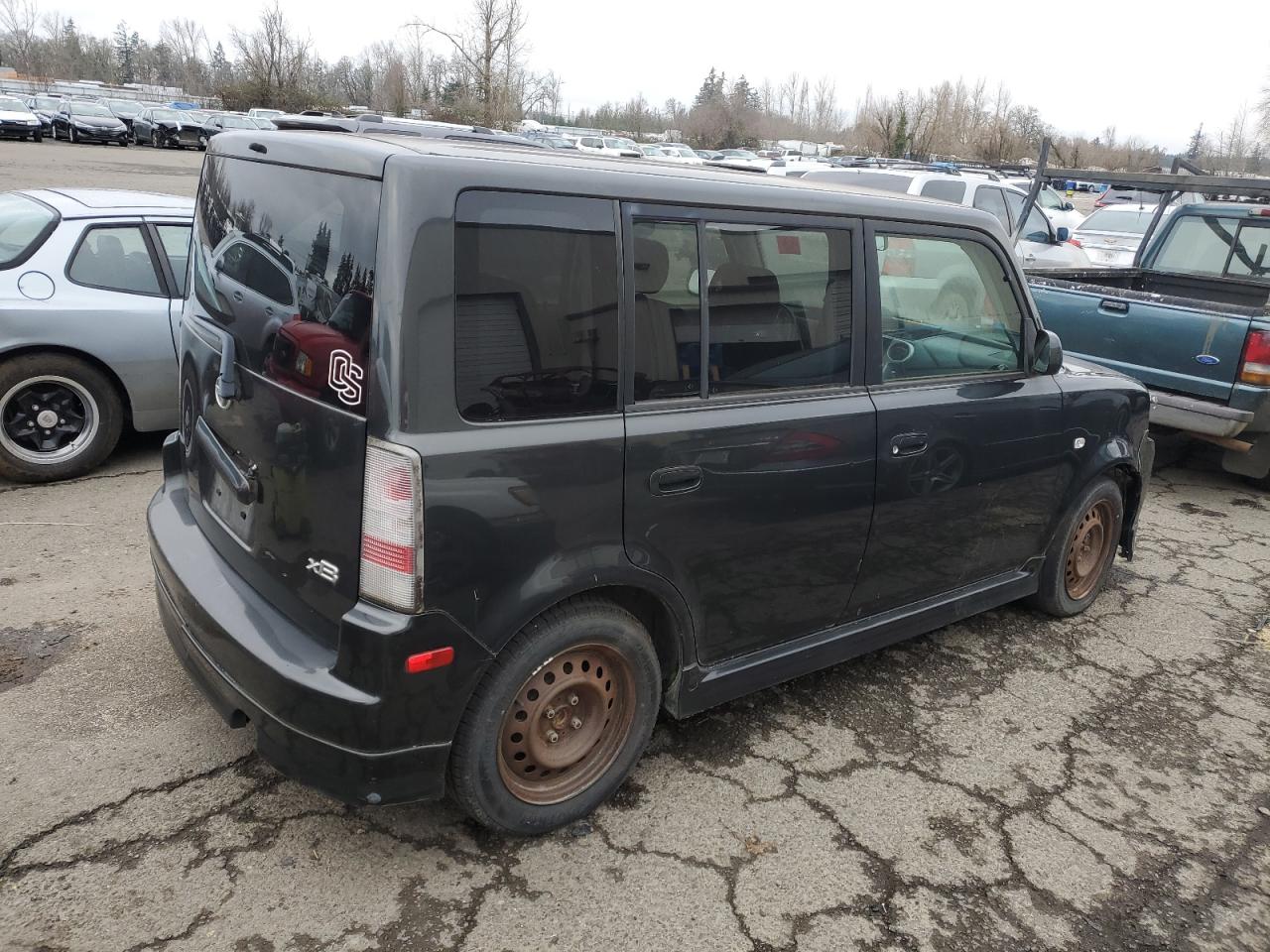 Lot #3045661639 2006 SCION XB