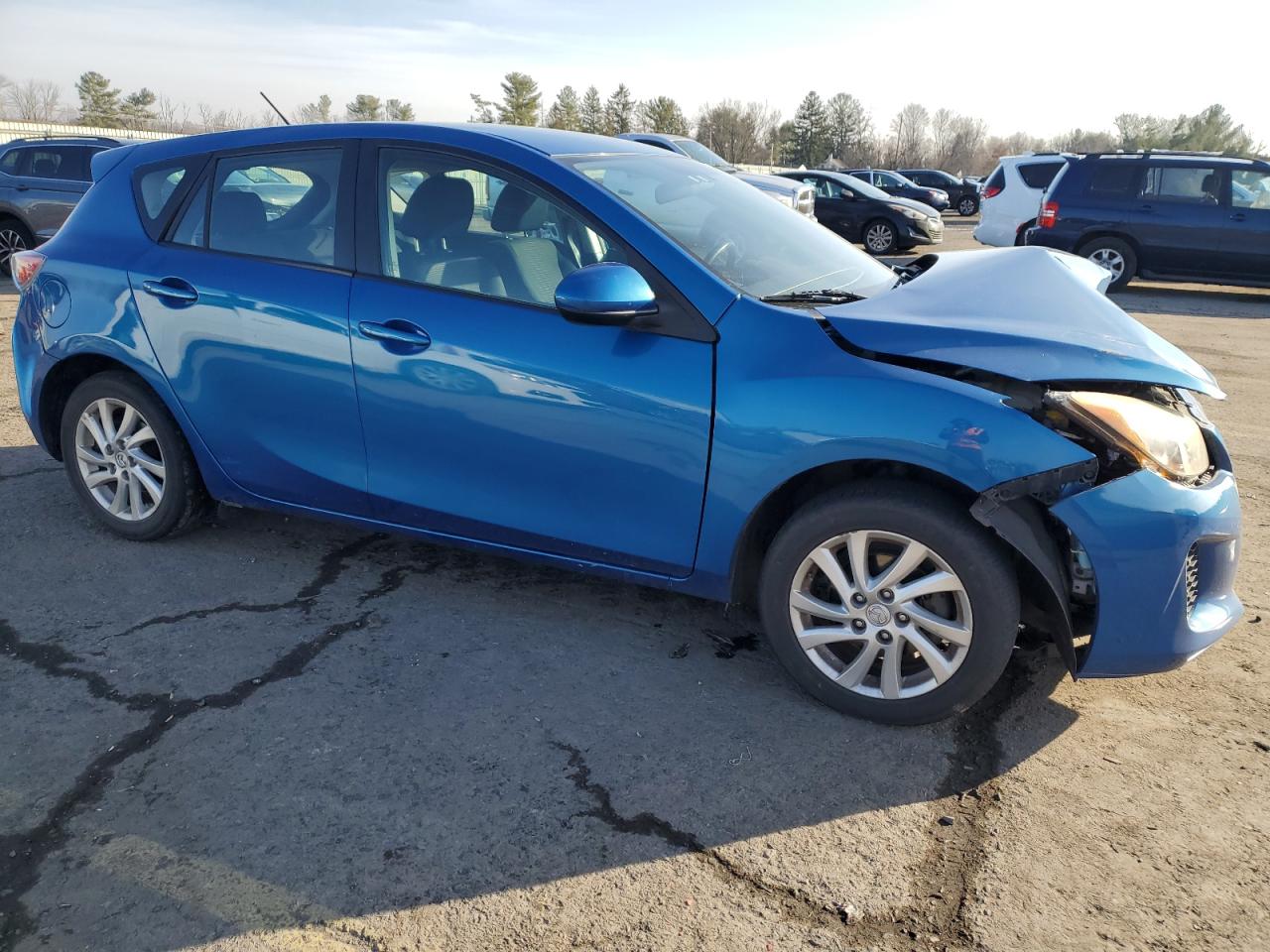 Lot #3045789699 2012 MAZDA 3 I