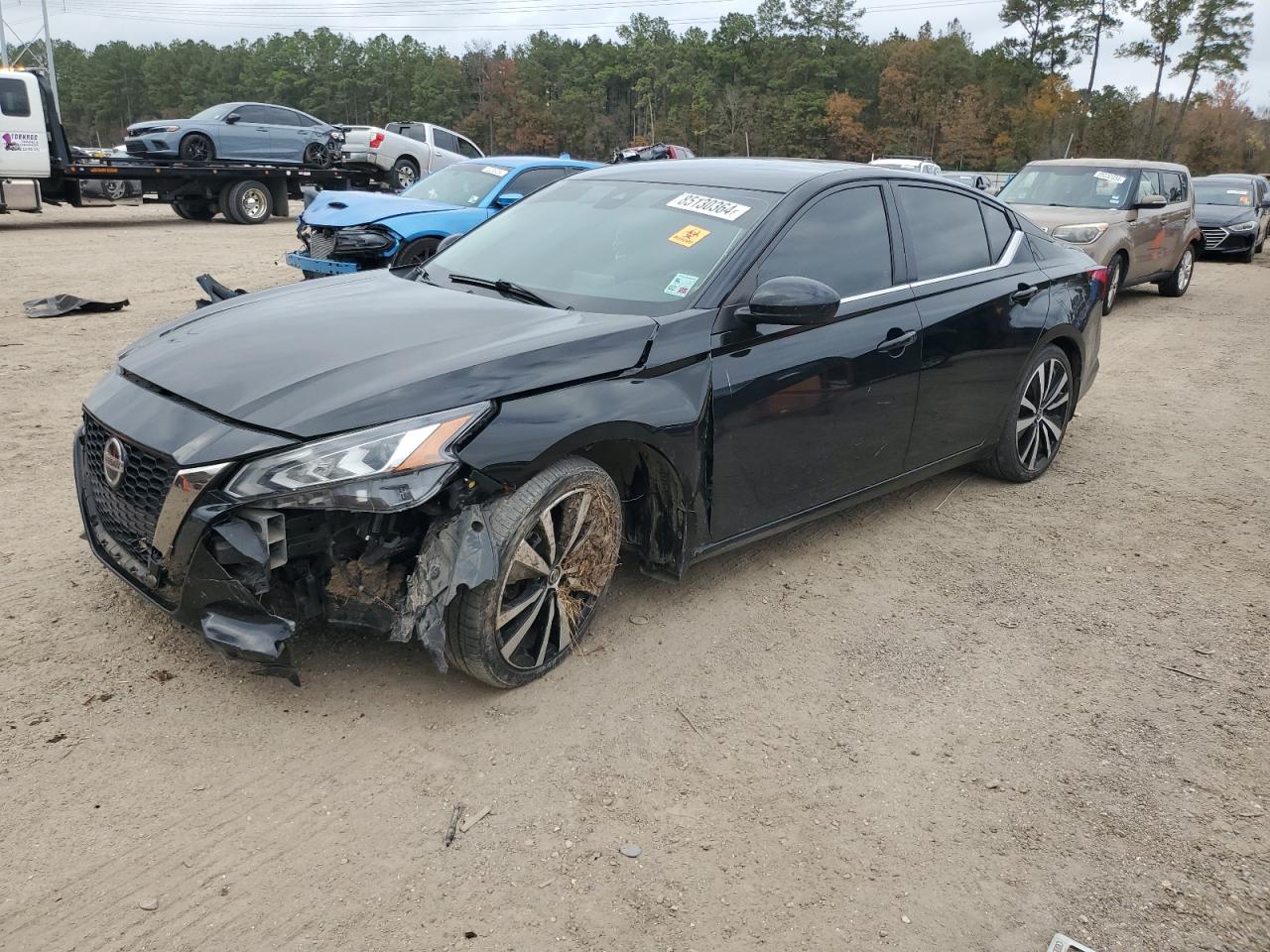  Salvage Nissan Altima