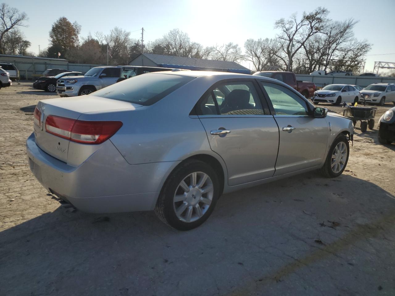 Lot #3025988949 2012 LINCOLN MKZ