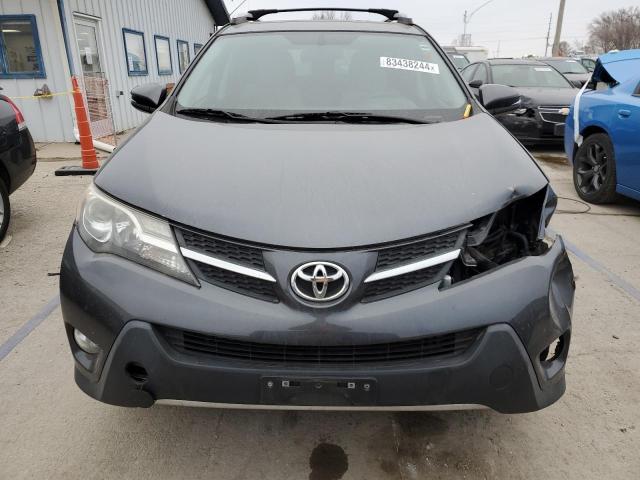 2015 TOYOTA RAV4 XLE - JTMRFREV6FD136164