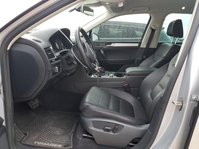 2016 VOLKSWAGEN TOUAREG SP WVGEF9BP2GD008196
