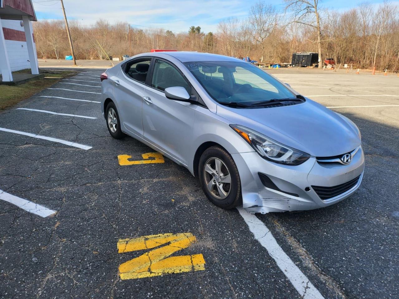 Lot #3041790462 2015 HYUNDAI ELANTRA SE